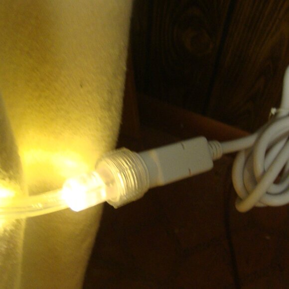 Rope Light 24ft Flexible NEW - Picture 5 of 8